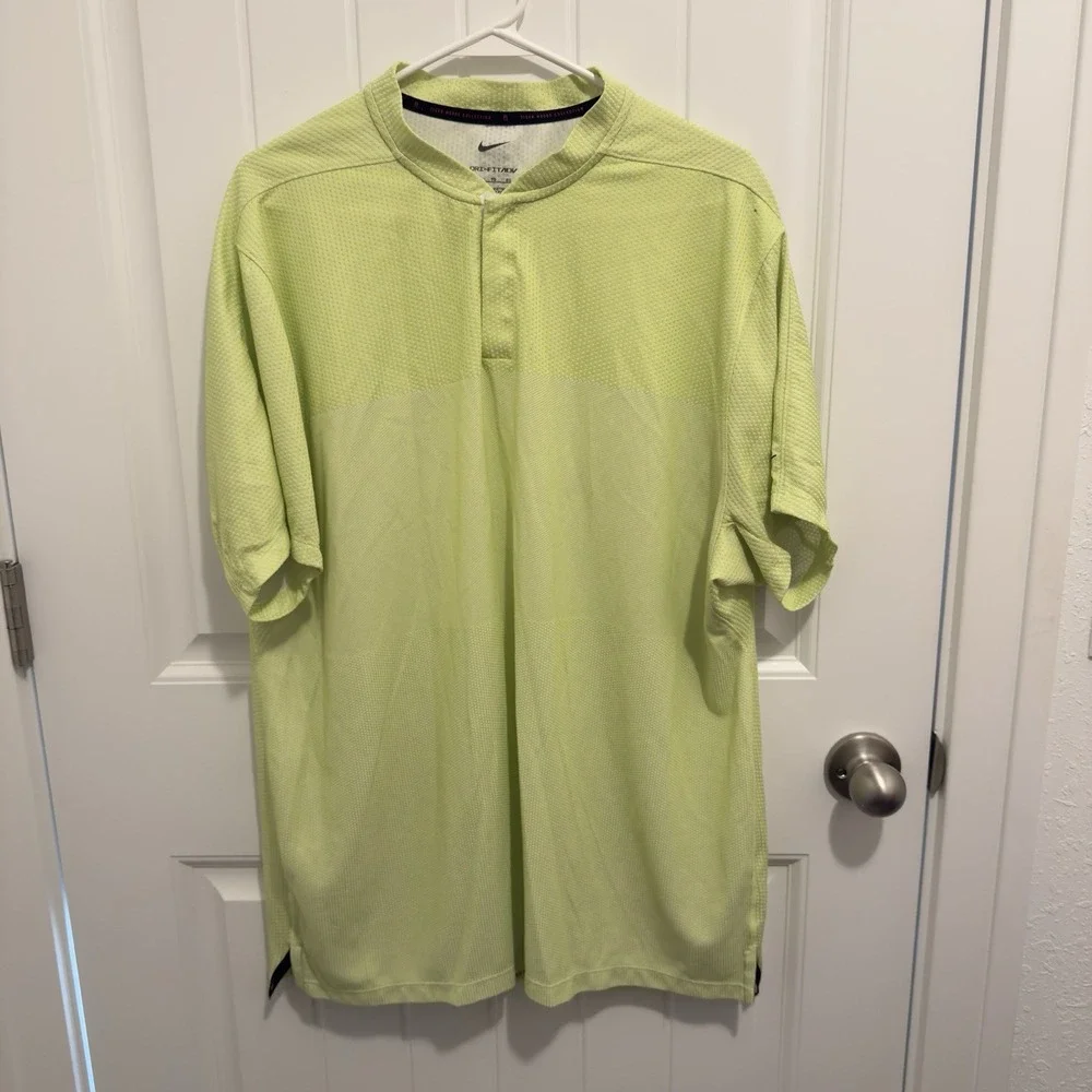 Nike Dri Fit Adv Tiger Woods Collection Men's Lime Colored Shirt Size XL